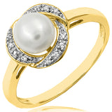 Pearl Ring with Diamond Frame