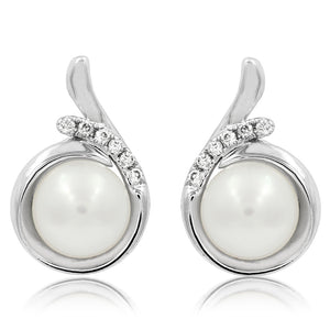 Pearl Stud Earrings with Diamond Accent