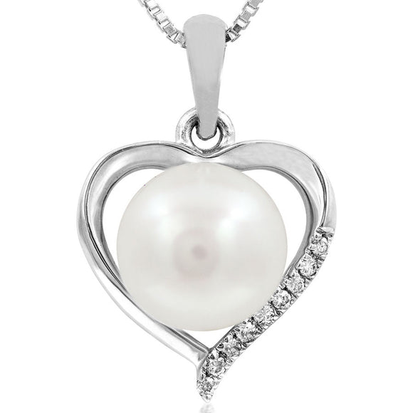 Heart Pearl Pendant with Diamond Accent