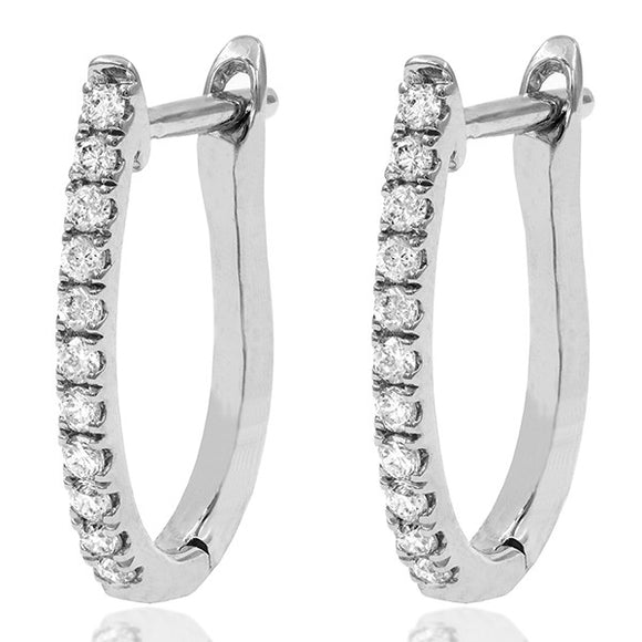 Scallop Set Diamond Huggie Earrings