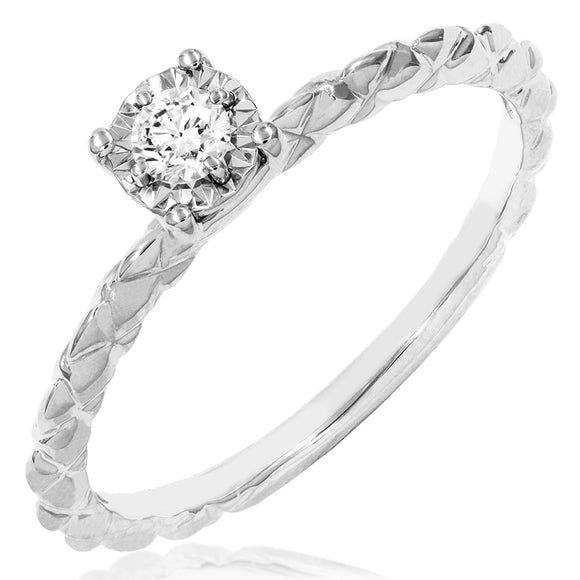 Diamond Illusion Ring with Textured Band