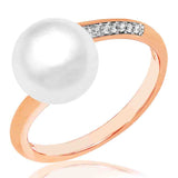 Pearl Ring with Diamond Accent